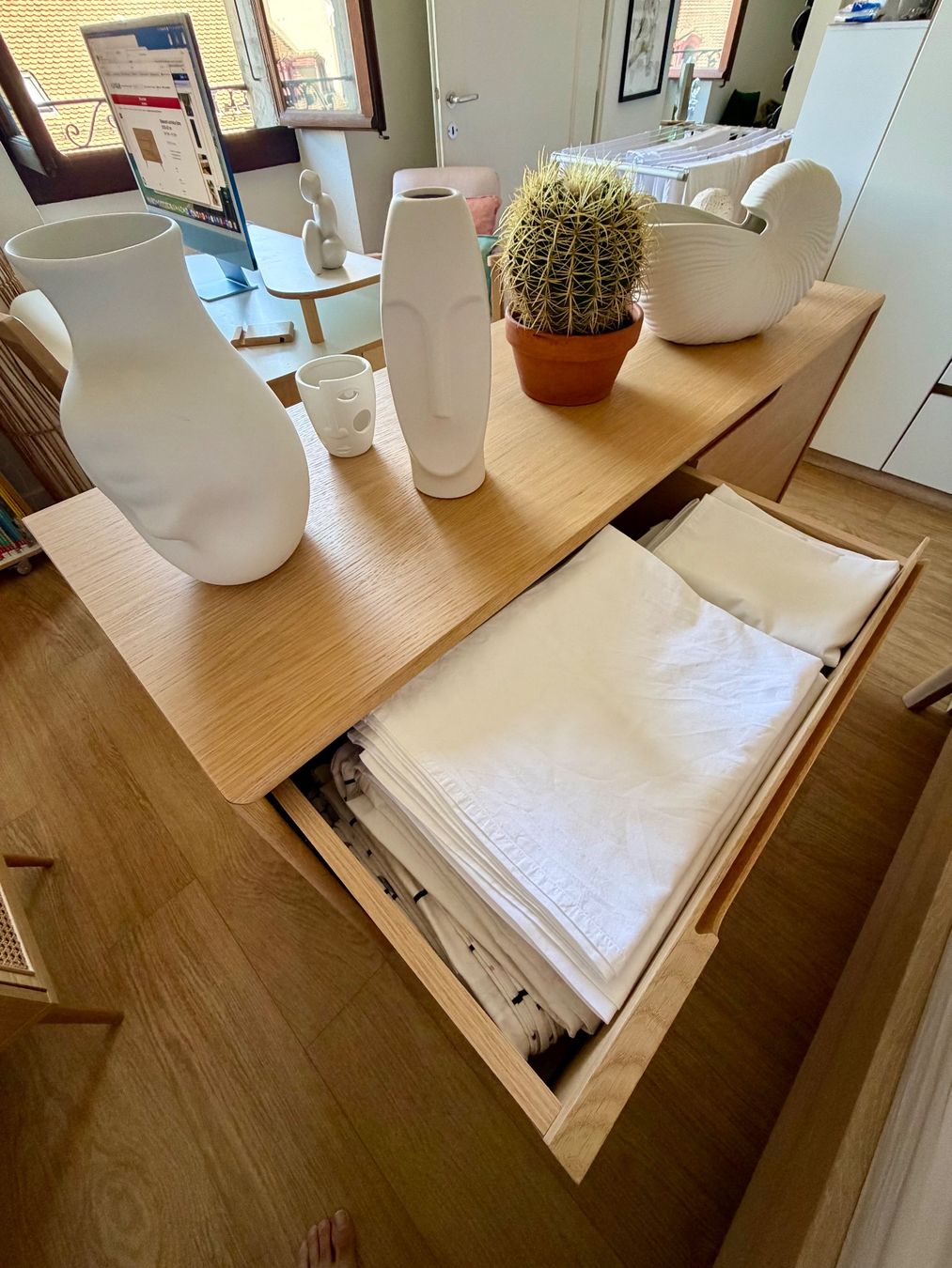 Cassettiere: Commode design en bois clair | Light wood designer chest – Usato da Carouge GE venduto da mma_7n9b 2