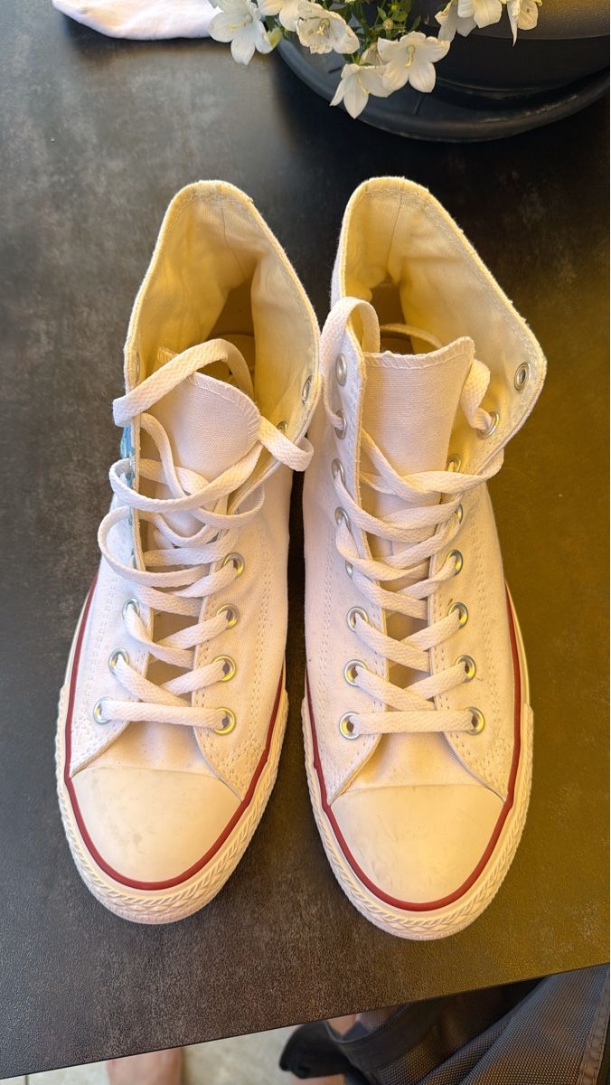 Herrenschuhe: Baskets Converse All Star, blanches, taille 43 neuves  – Neu (gemäss Beschreibung) aus Blonay von Simba1094