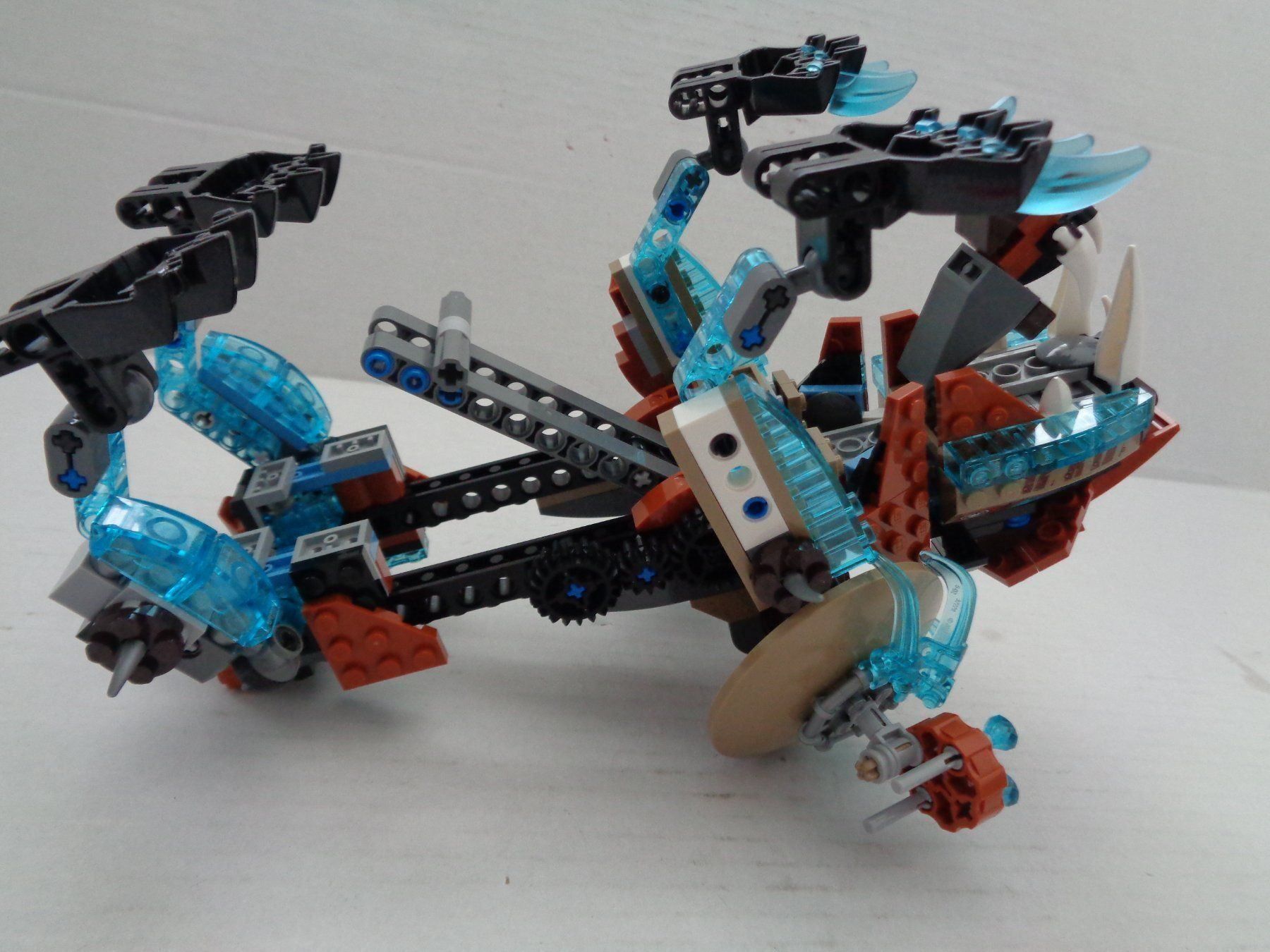 Lego Spielzeuge: Lego Chima - Säbelzahn – Gebraucht aus Chur von omonia 2