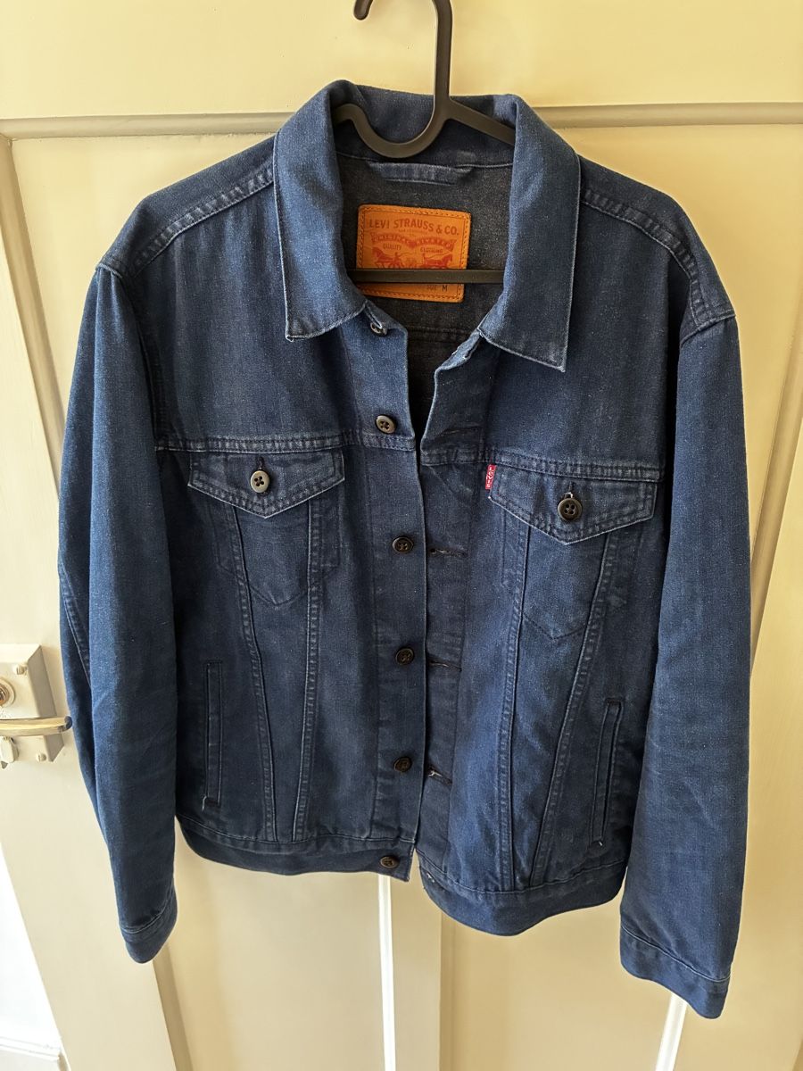 Levi's Vestes: Levi’s Trucker – D'occasion à Biel/Bienne par tariqhorse