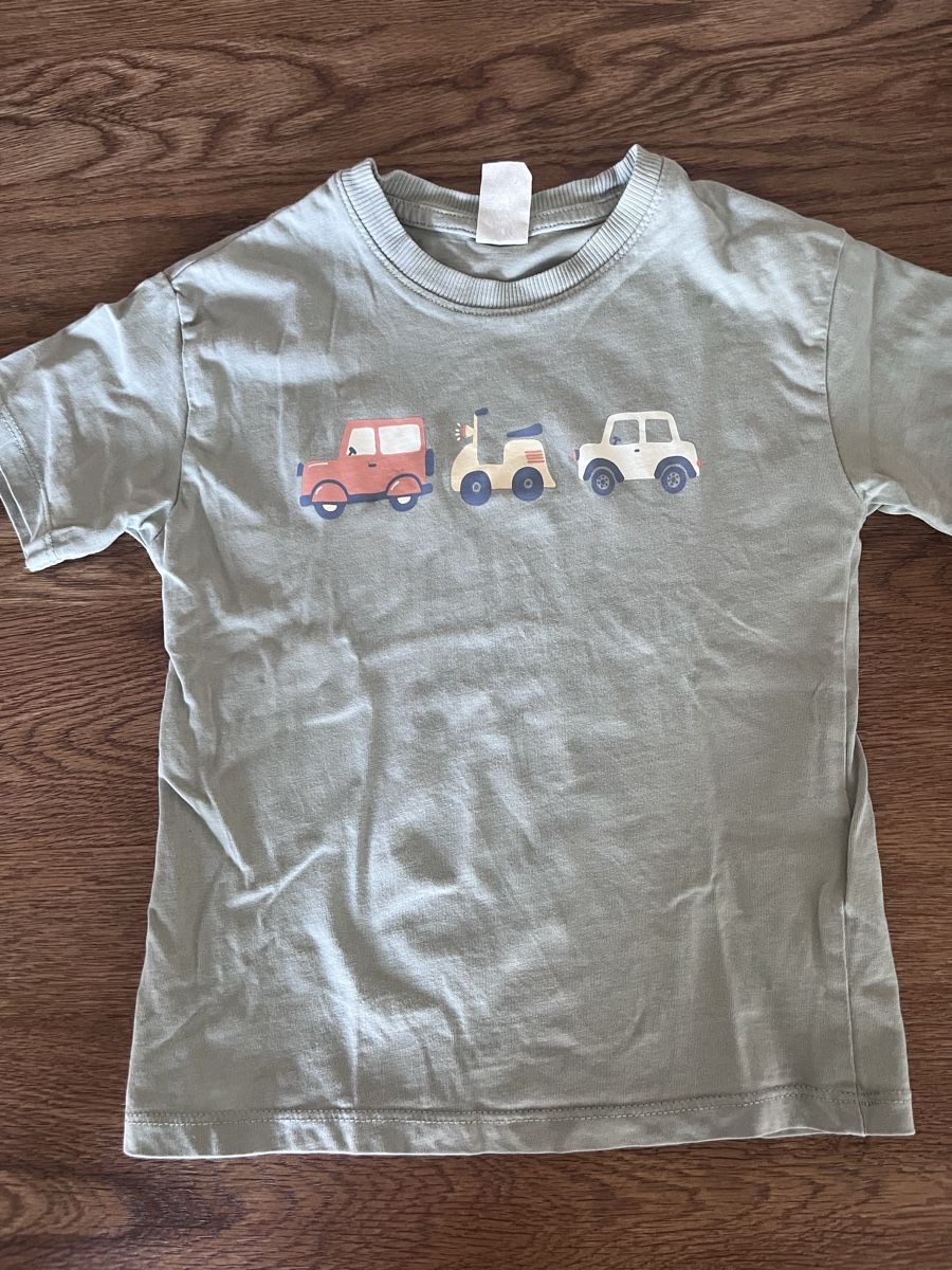 H&M Camicie, T-shirt & Polo: H&M Auto T-Shirt Gr. 98 – Usato da Zollikerberg venduto da LLV