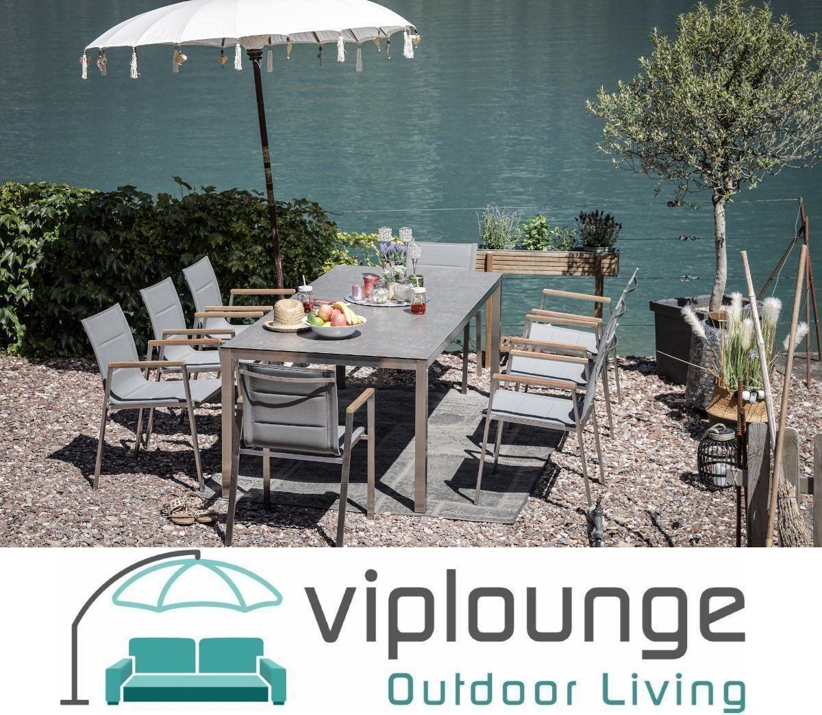 Viplounge Tavoli: Edler Gartentisch mit 8 Stühlen – Nuovo e nell'imballaggio originale da Uznach venduto da viplounge