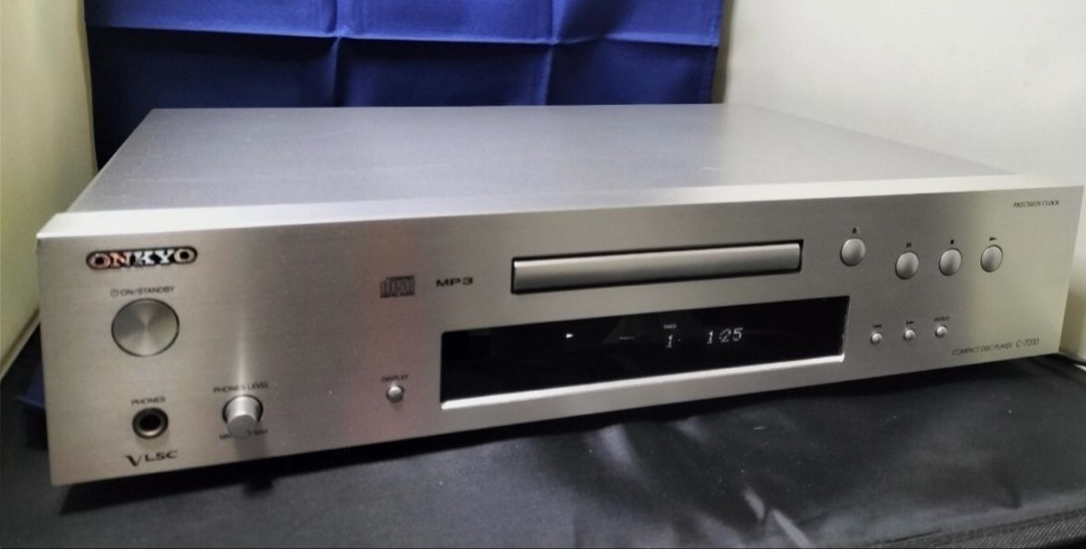 Onkyo Sistemi audio & multimediali: Onkyo C-7030 CD Player Compact Disc MP3 – Usato da Trimbach venduto da SABO-61 4