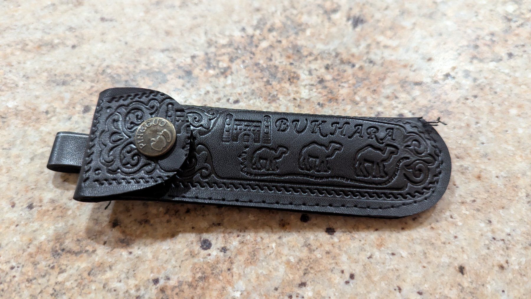 Accessori: Couteau papillon ouzbek gravé – Usato da Pully venduto da dia_6tzd 2
