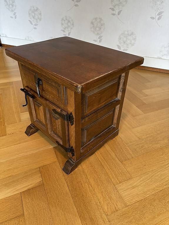 Comodini: Table de nuit – Usato da Combremont-le-Grand venduto da papillon710 1