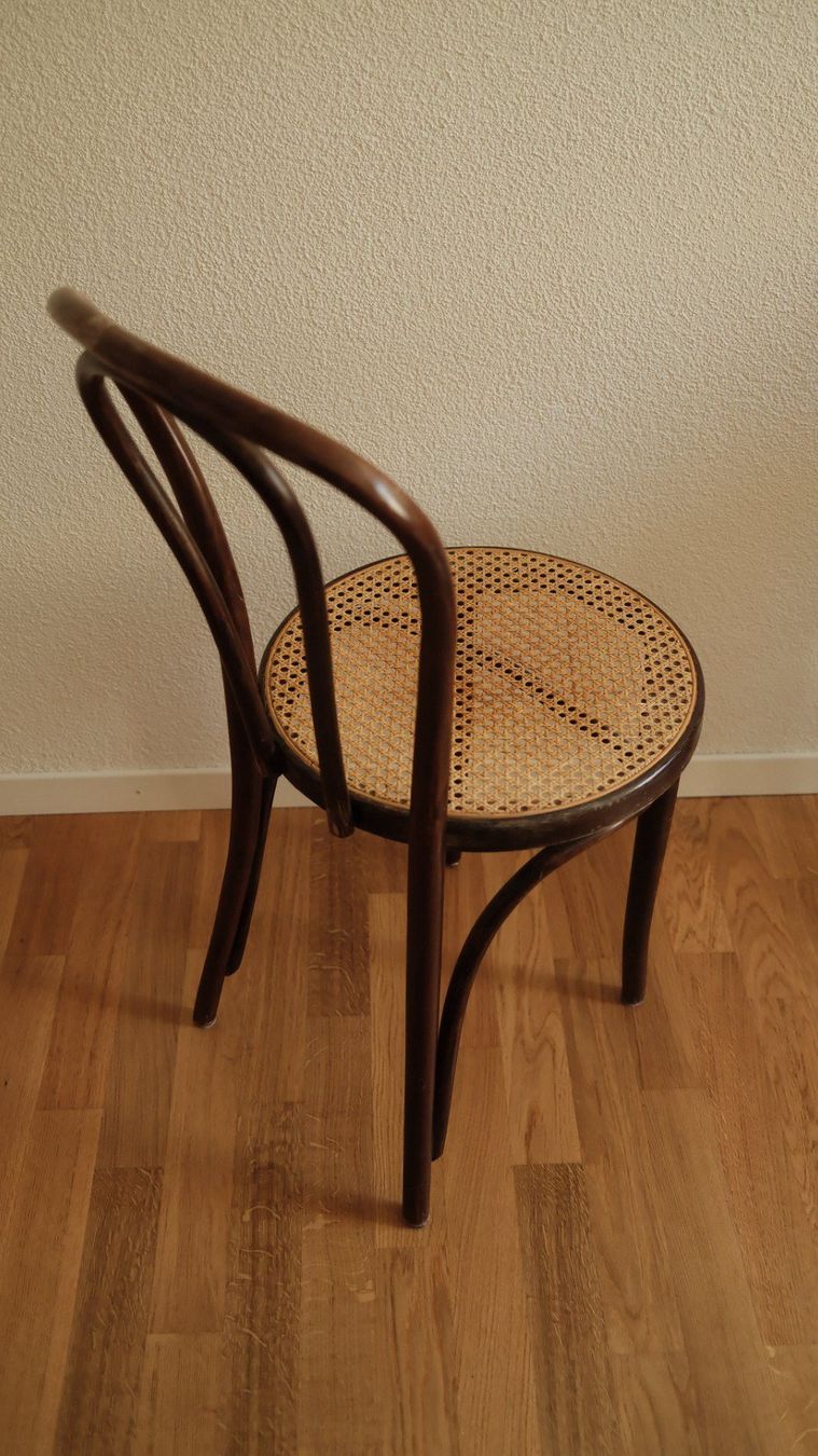 Chaises: Schöner Holzstuhl – D'occasion à Thun par angerber 1