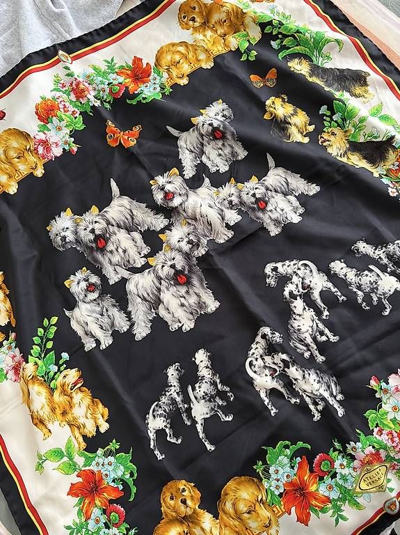 Foulards, Tücher & Schals: Foulard Versace Atelier – Neu und originalverpackt aus Tenero von loa_7m8d 2