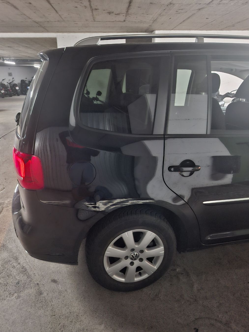 VW Autos: VW Touran 1.4 TSI – Gebraucht aus Genève von aab_mq9c 8