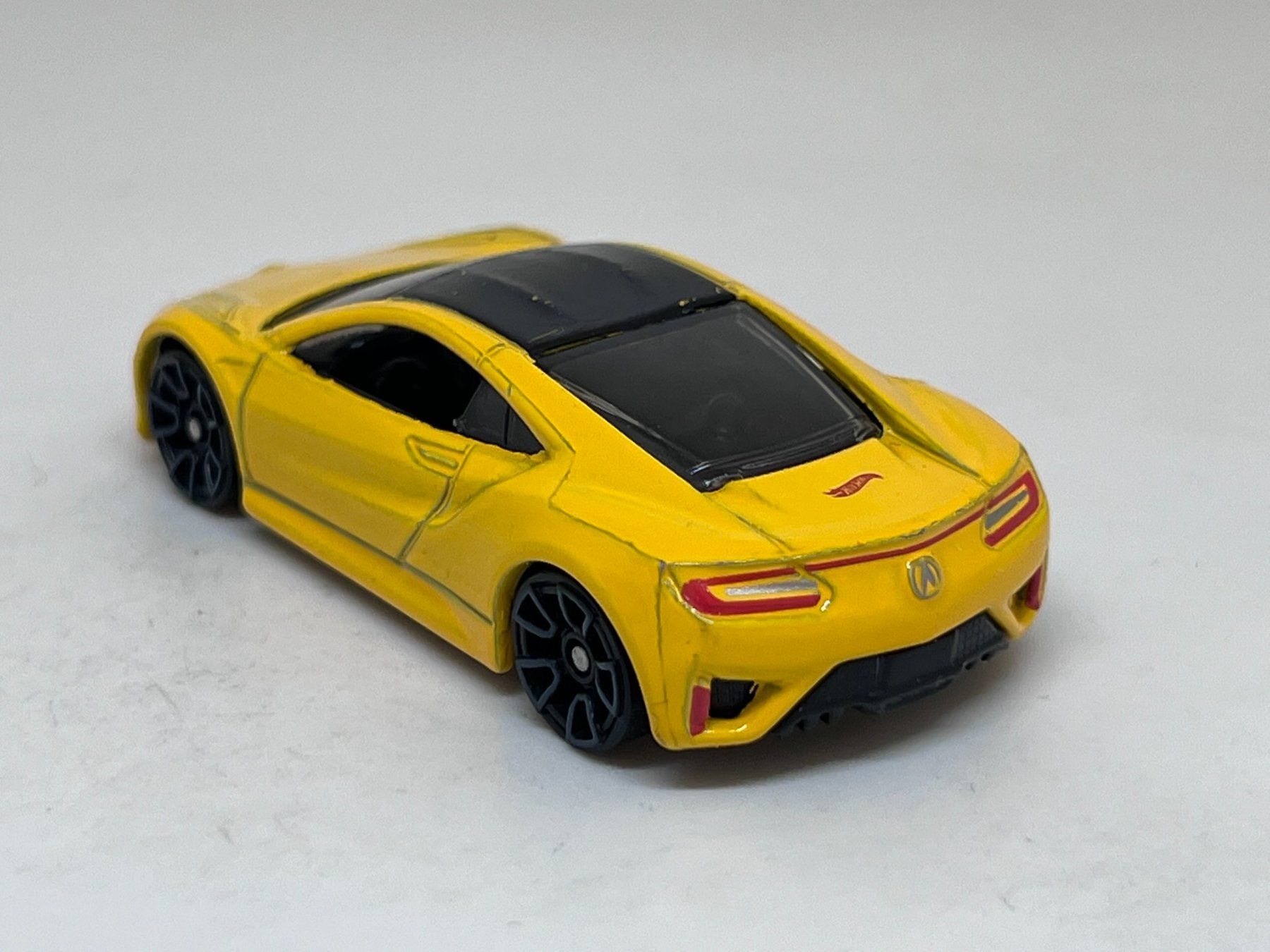 Hot Wheels Modellini d'auto: Hot Wheels '17 Acura NSX #188 – Usato da Wildegg venduto da LaaBoutique 2