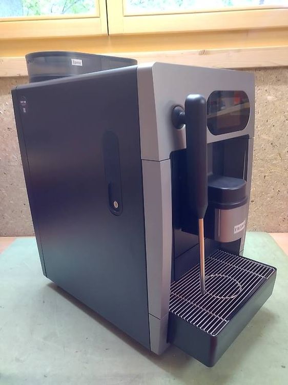 Franke Macchine per caffè & Macchine per espresso: FRANKE Kaffeevollautomat A200 Defekt – Usato da Hasliberg Reuti venduto da Paraglider 4