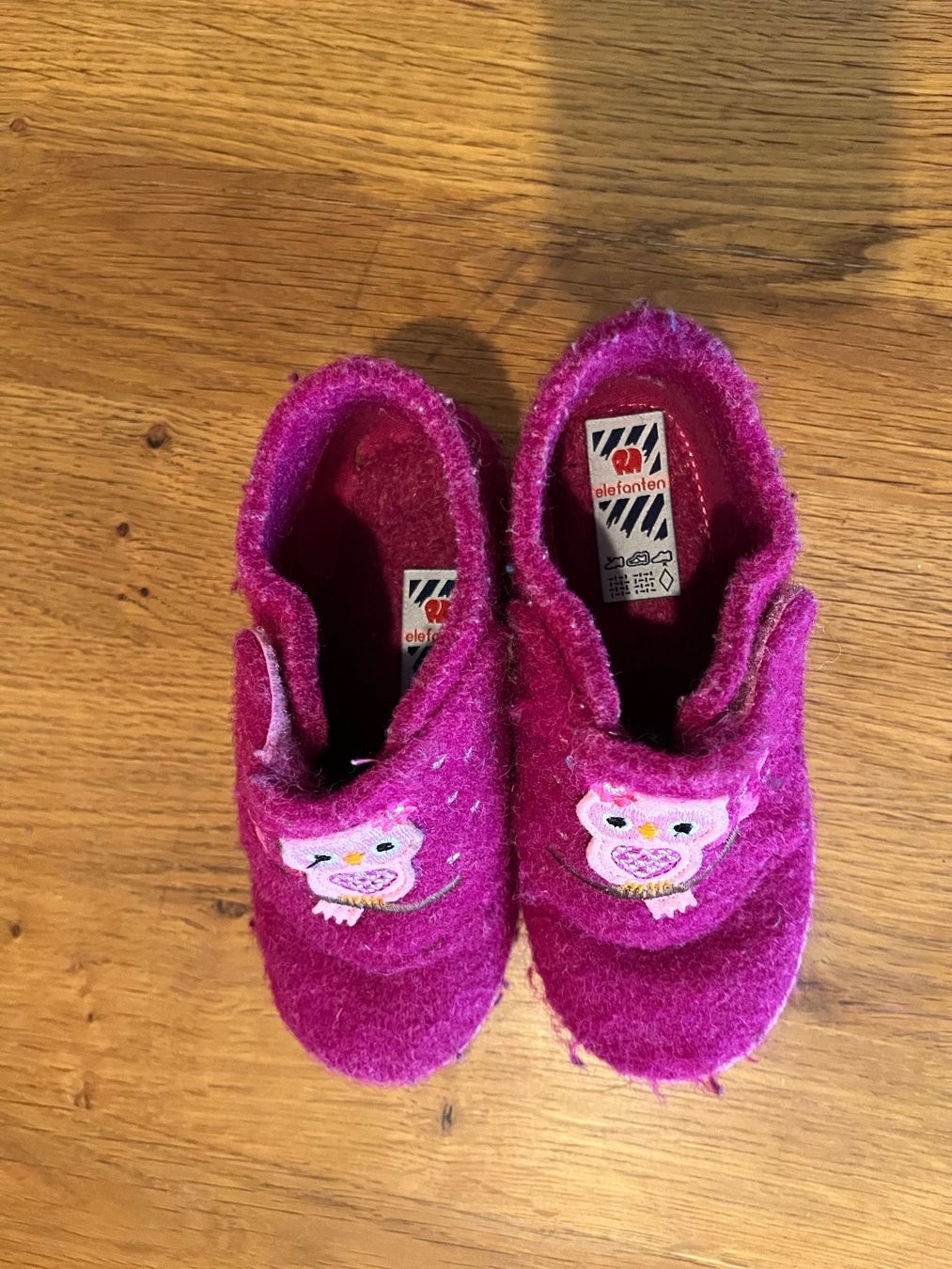 Elefanten Scarpe per ragazzi: Elefanten Hausschuhe Gr. 24 – Usato da Zürich venduto da davidihagee 2