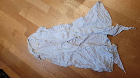 Nile, Strickjäckli lang, ohne Aermel, Grösse M (38/40)