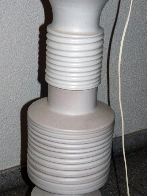 Lampen: Kunst Stehlampe – Gebraucht aus Eggersriet von Natoni 1