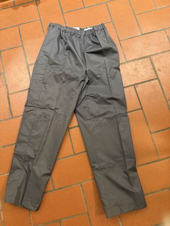 Schweizer Armee Regenhose grau Grösse L neuwertig