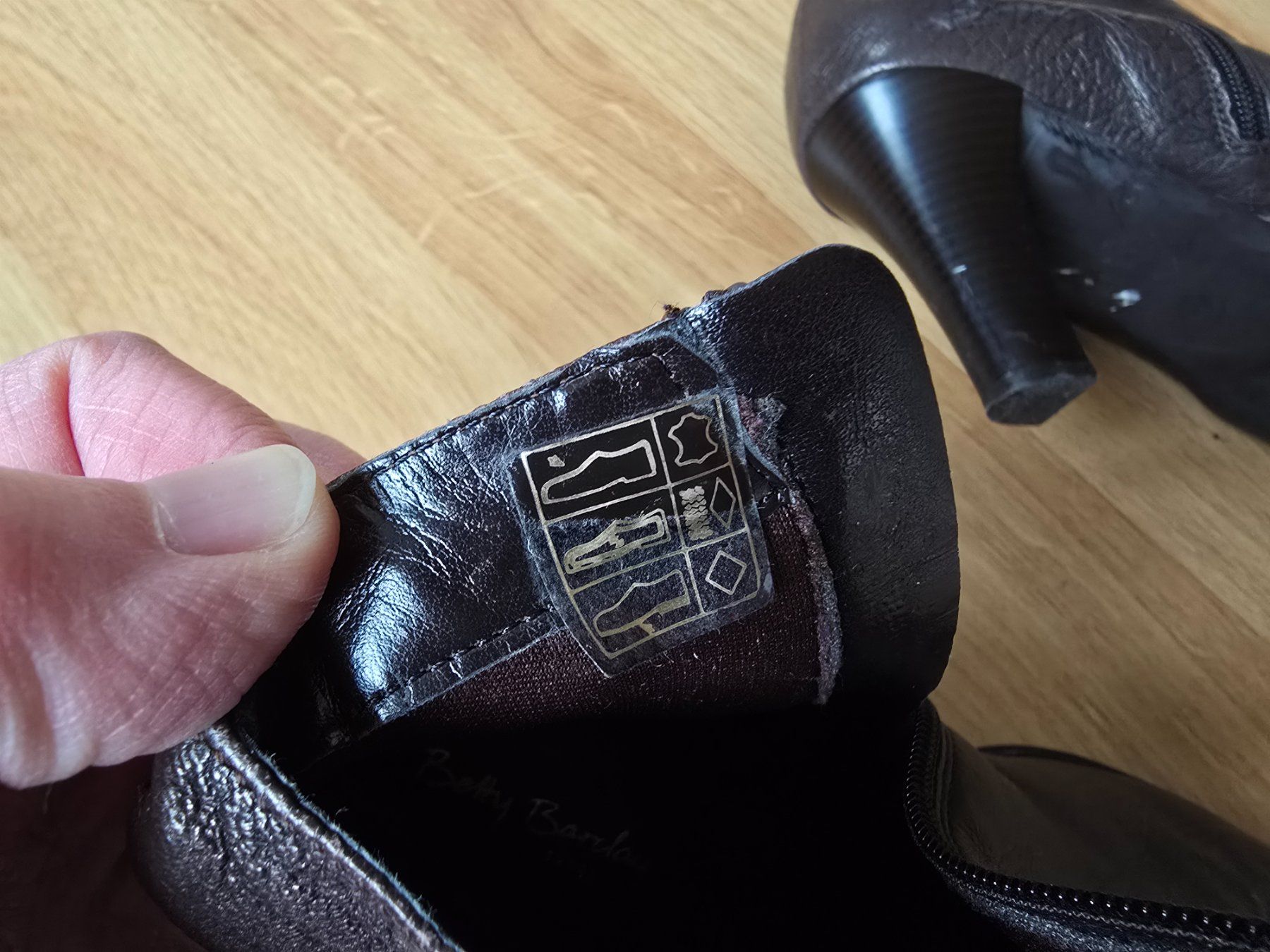 Scarpe da donna: Damen Pumps Gr. 41 – Usato da Büttikon AG venduto da Amineah 8