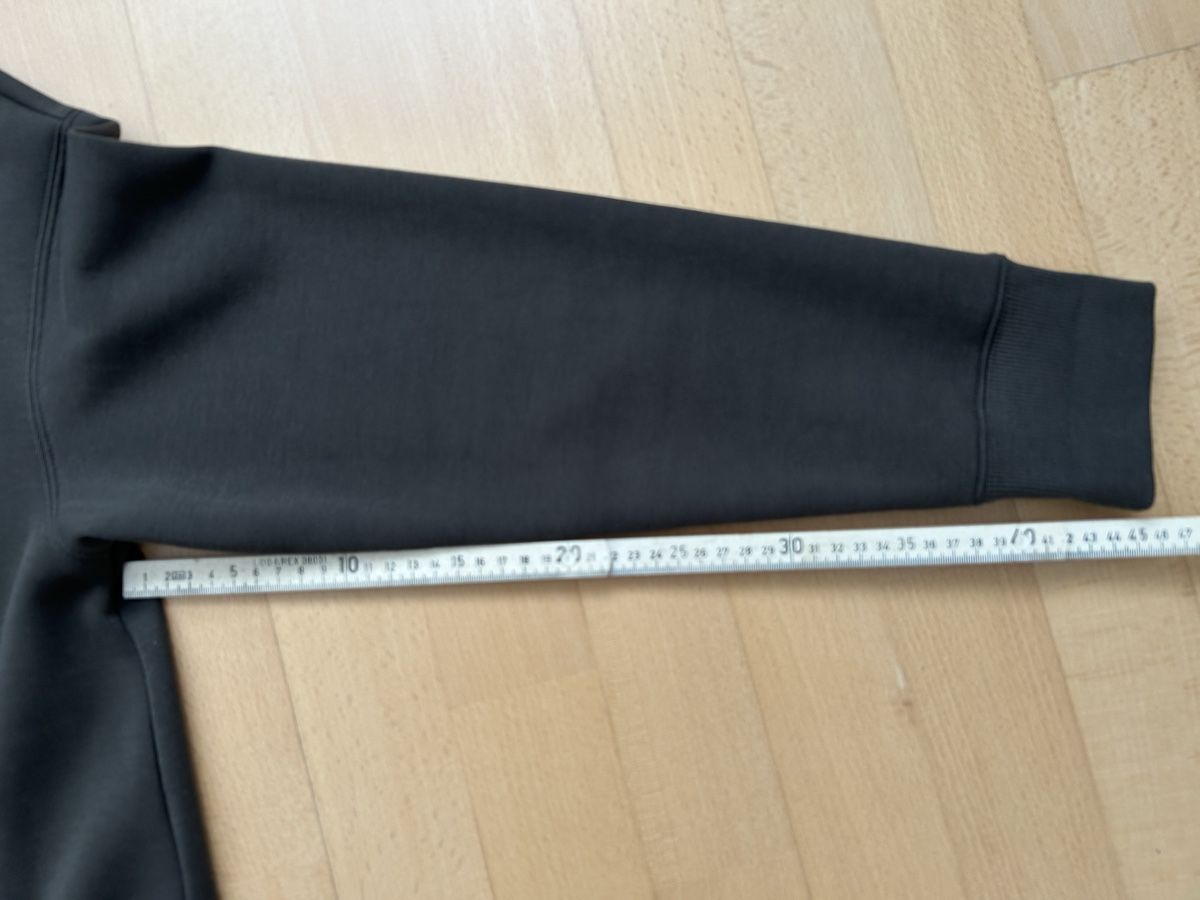 Max Mara Jacken: Jacke Sweat Max Mara, olive, Gr. 42 – Gebraucht aus Reinach BL von meinstil 7