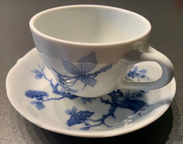Set di piatti: 6 einzelne Espresso Tassen mit Unterteller – Usato da Gundetswil venduto da Egro100 1