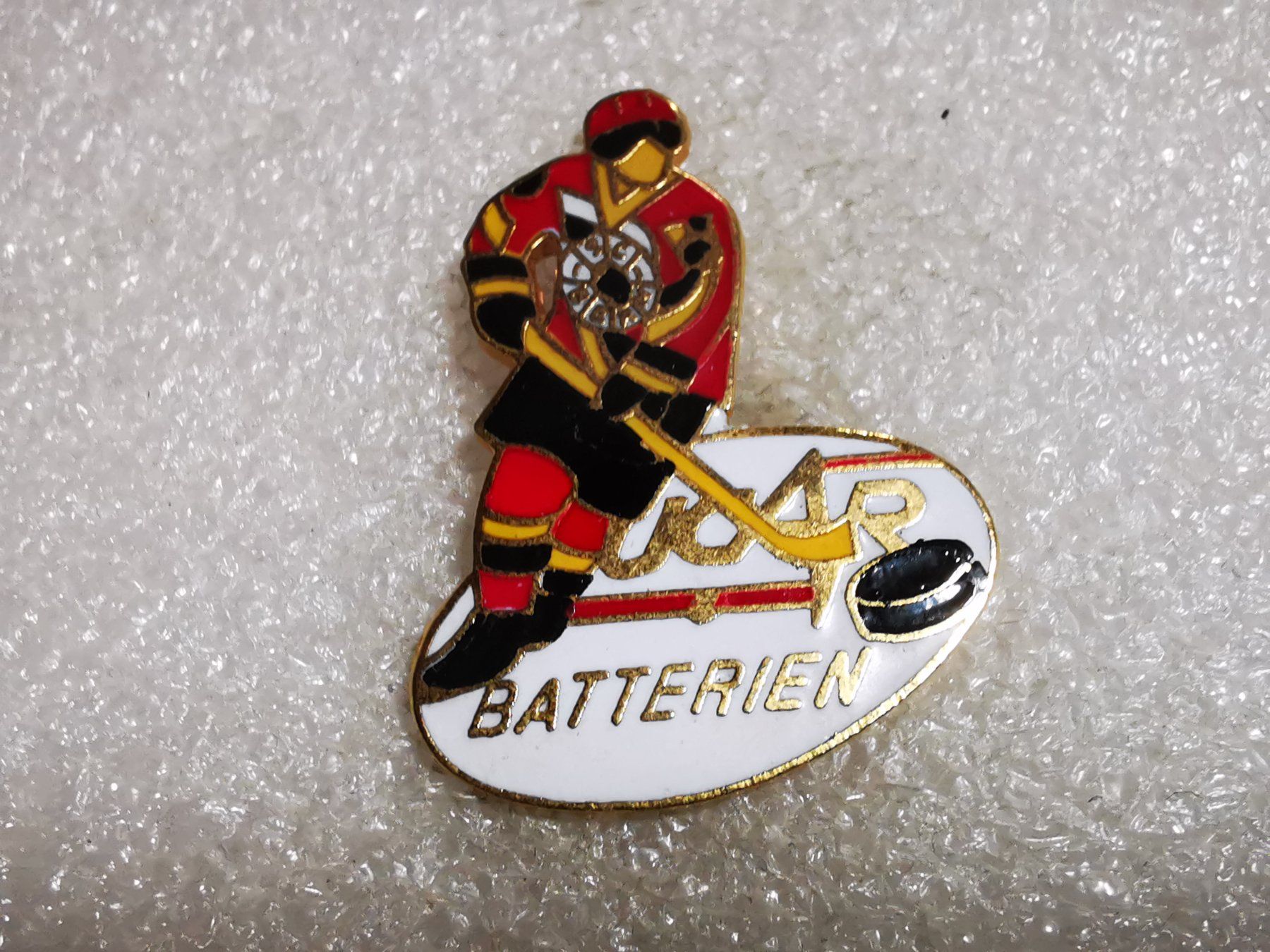 Placchette & Badge: Ansteckpin 91: Batterien – Usato da Oppligen venduto da Pin-Fall-Shop