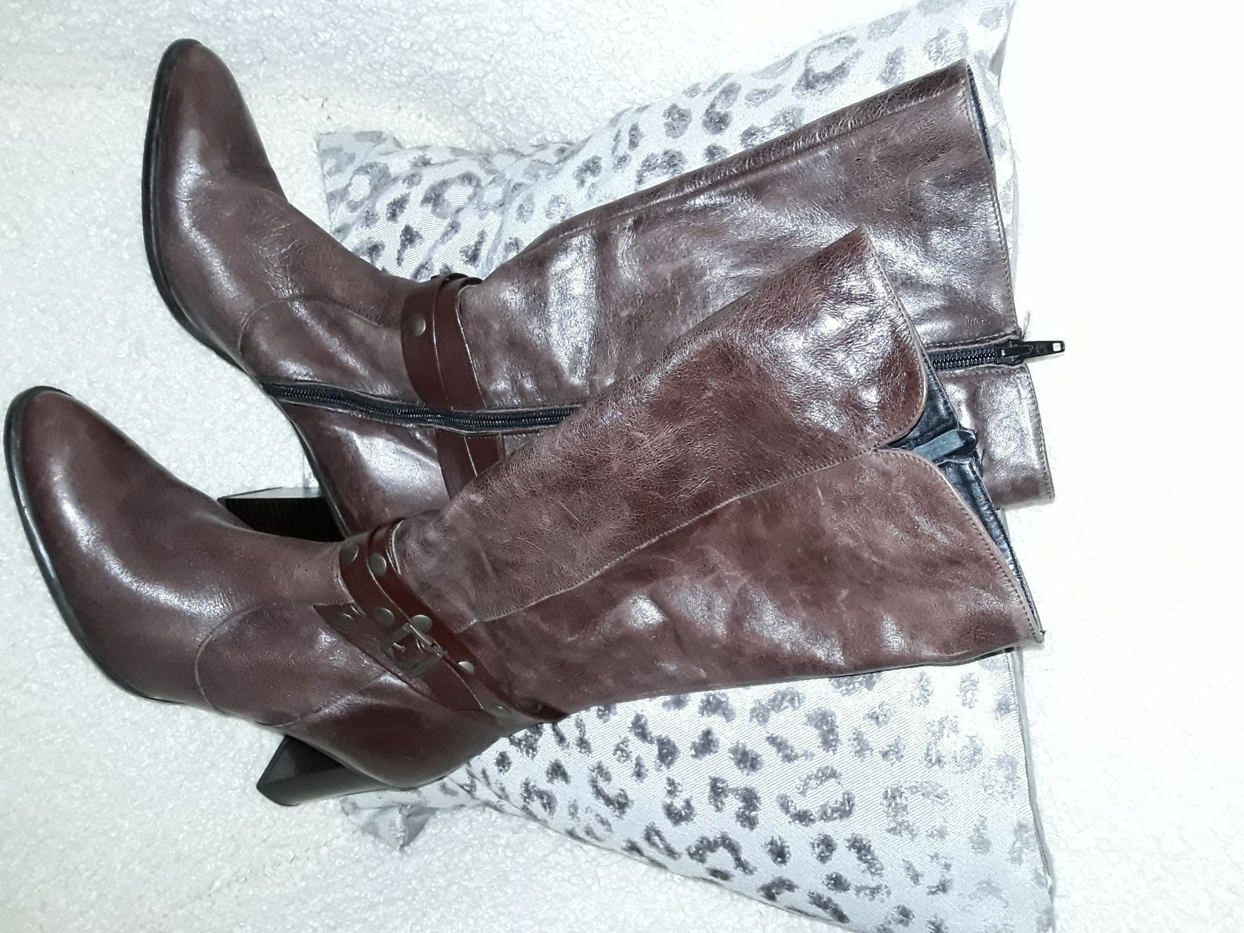 Scarpe da donna: Leder stiefel – Nuovo (secondo la descrizione) da Brugg AG venduto da Ljubinka0410 1