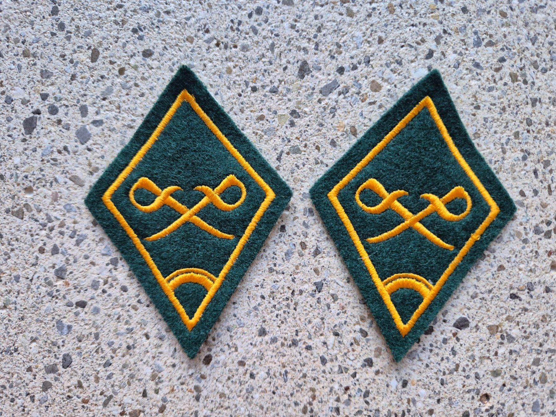 Schweizer Armee Placchette & Badge: *** Kragenspiegel / Kragenpatten *** – Nuovo (secondo la descrizione) da Riedholz venduto da fr_sIruP