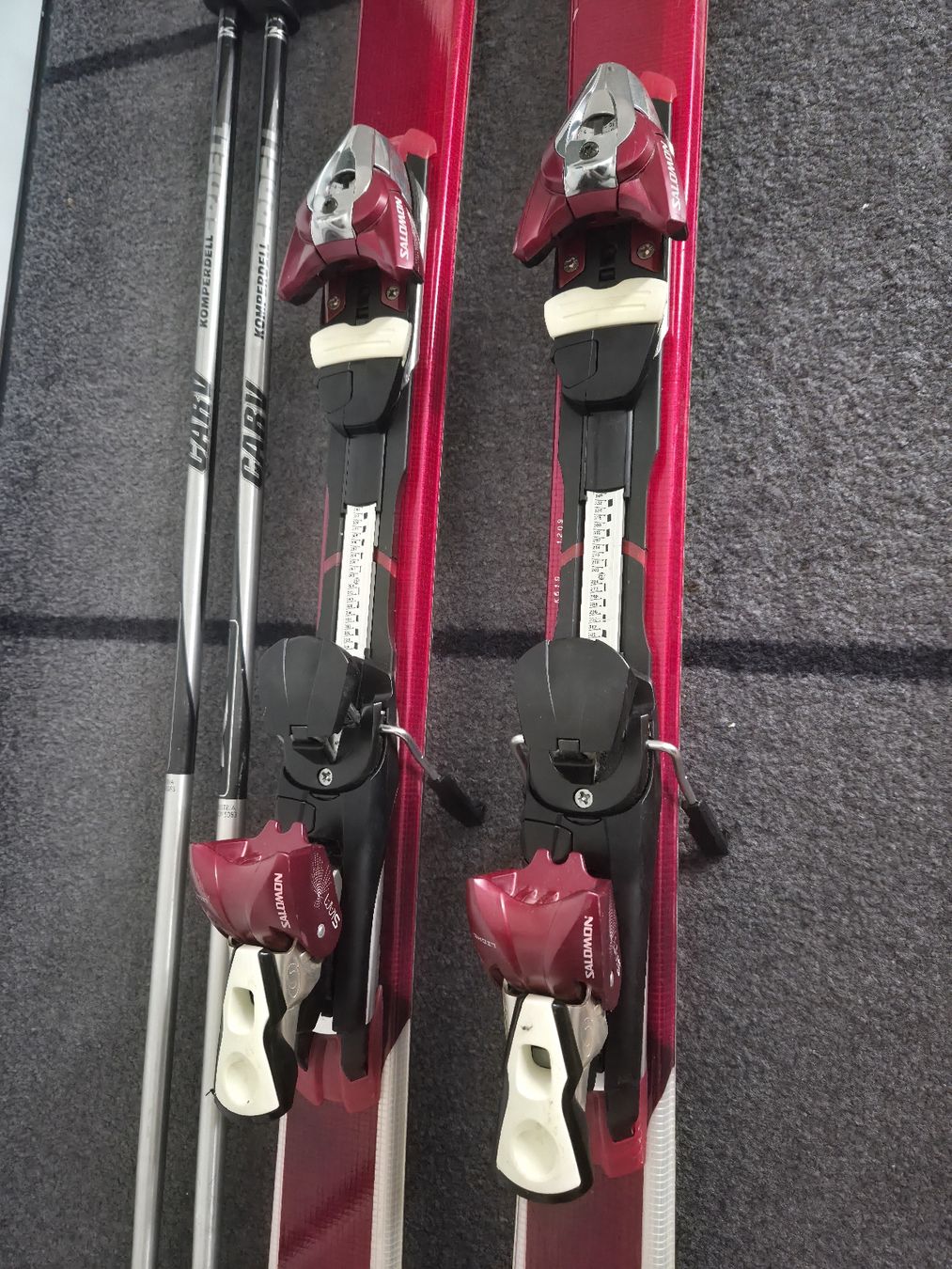 Sci: Ensemble Ski Salomon 178cm + Chaussures HEAD 46-47 + Bâtons – Usato da Renens VD venduto da merlin8882 3