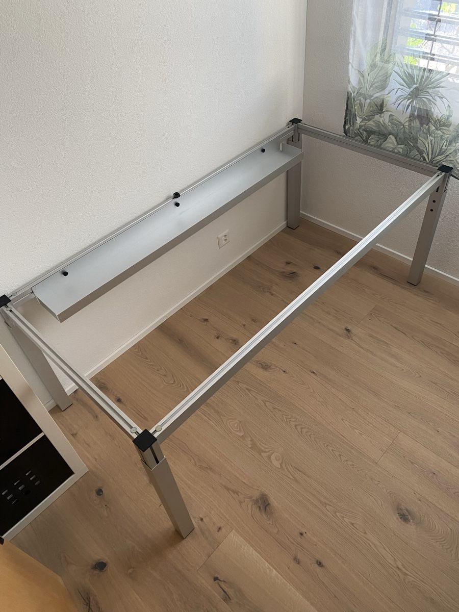 Bureaux: Bürotisch – D'occasion à Ermensee par guete_kojak 6