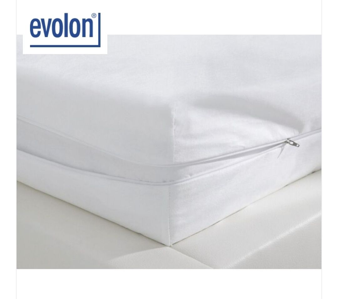 Matelas: Matratzen Milbenschutzbezug – D'occasion à Oberbüren par Skadi_83
