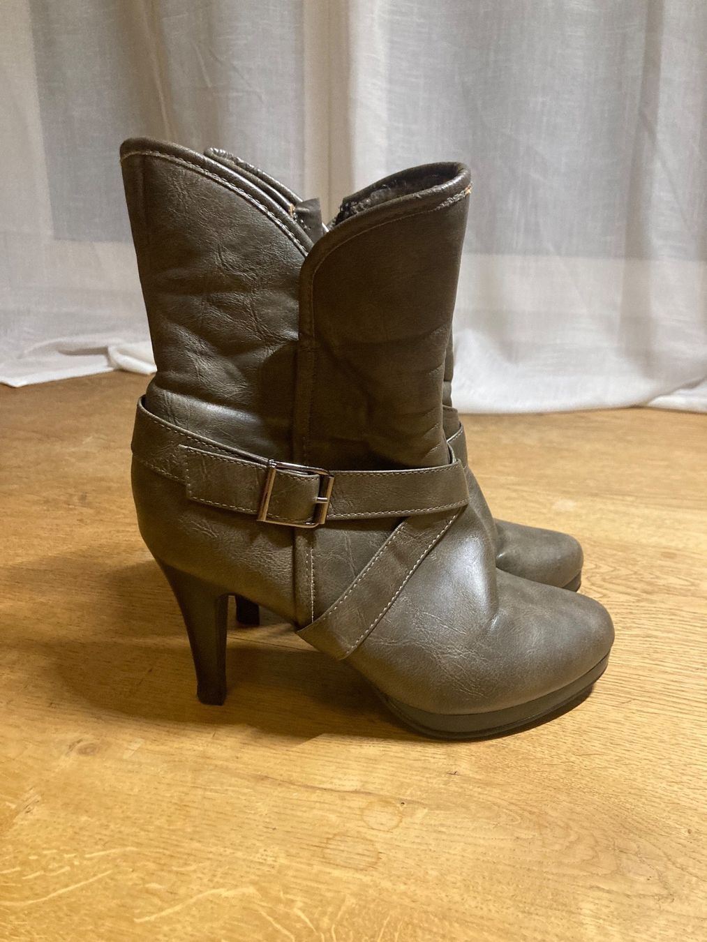Graceland Chaussures femmes: Stiefeletten, Grösse 39 – Neuf (Voir description) à Winterthur par butterfly210 2