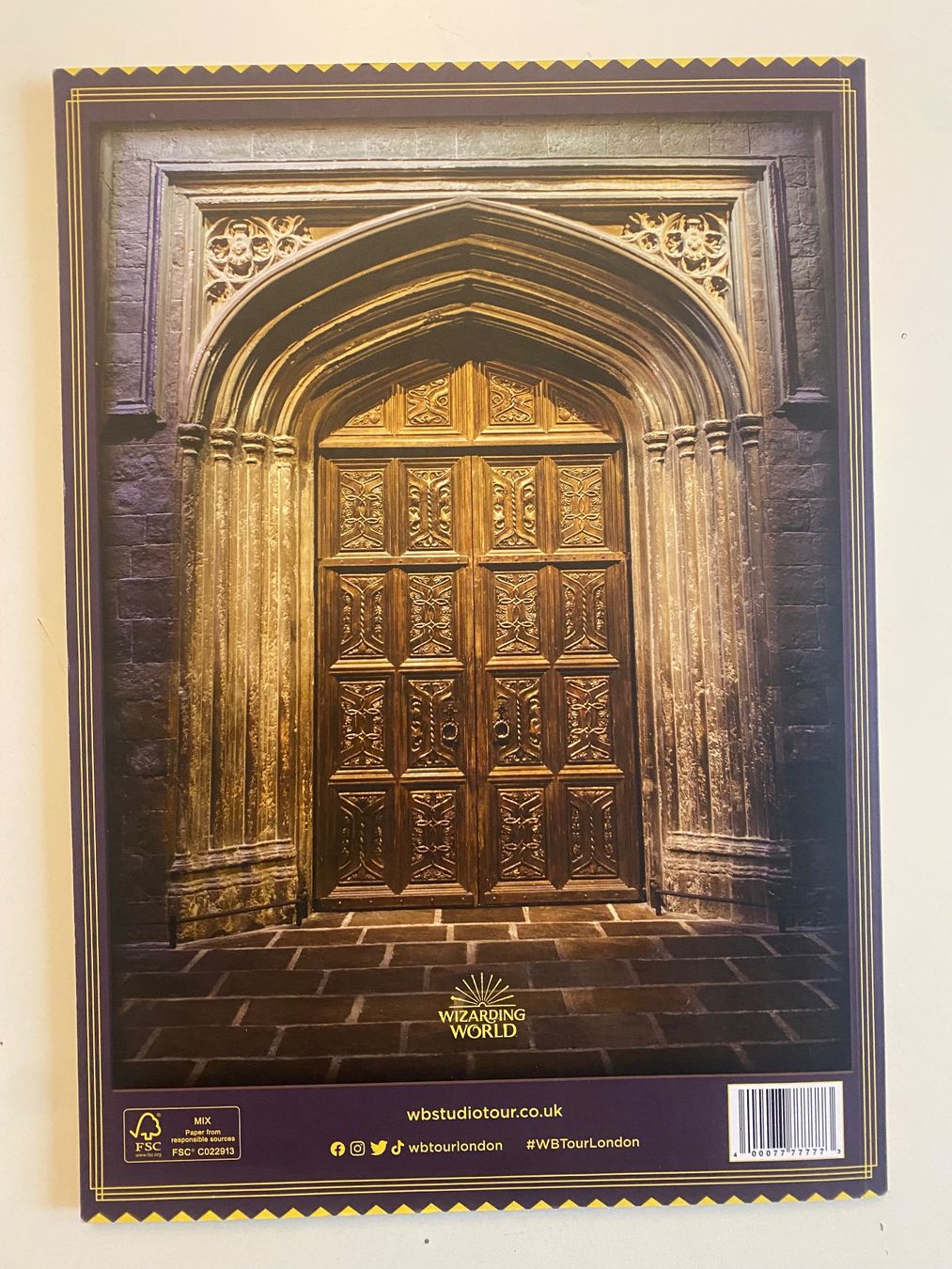 Libri: HARRY POTTER - THE OFFICIAL GUIDE - STUDIO TOUR LONDON – Usato da Münsingen venduto da Ganjam 2