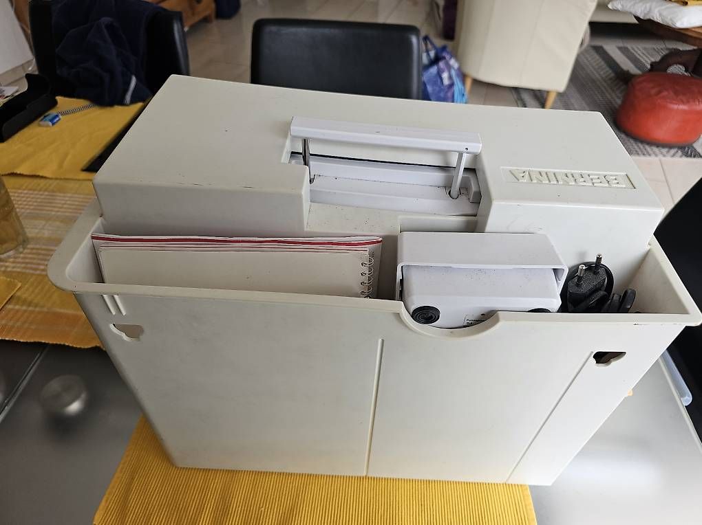 Macchine da cucire: Nähmaschine Activa 130 – Usato da Wetzikon ZH venduto da rotscher007 4