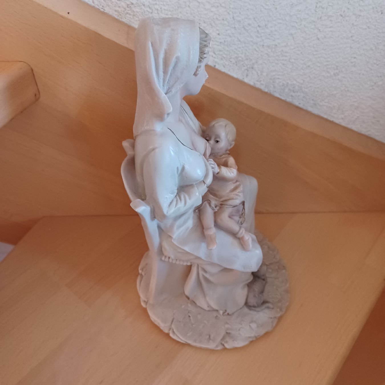 Statuette: Statuette , Figur , stillende Frau – Usato da Waldkirch venduto da Fantasia-101 2