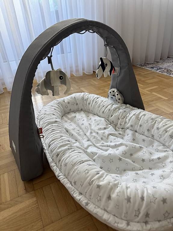 Bogenschiessen: Babynest mit Spielbogen – Gebraucht aus Gossau SG von cuk_fyc6 1