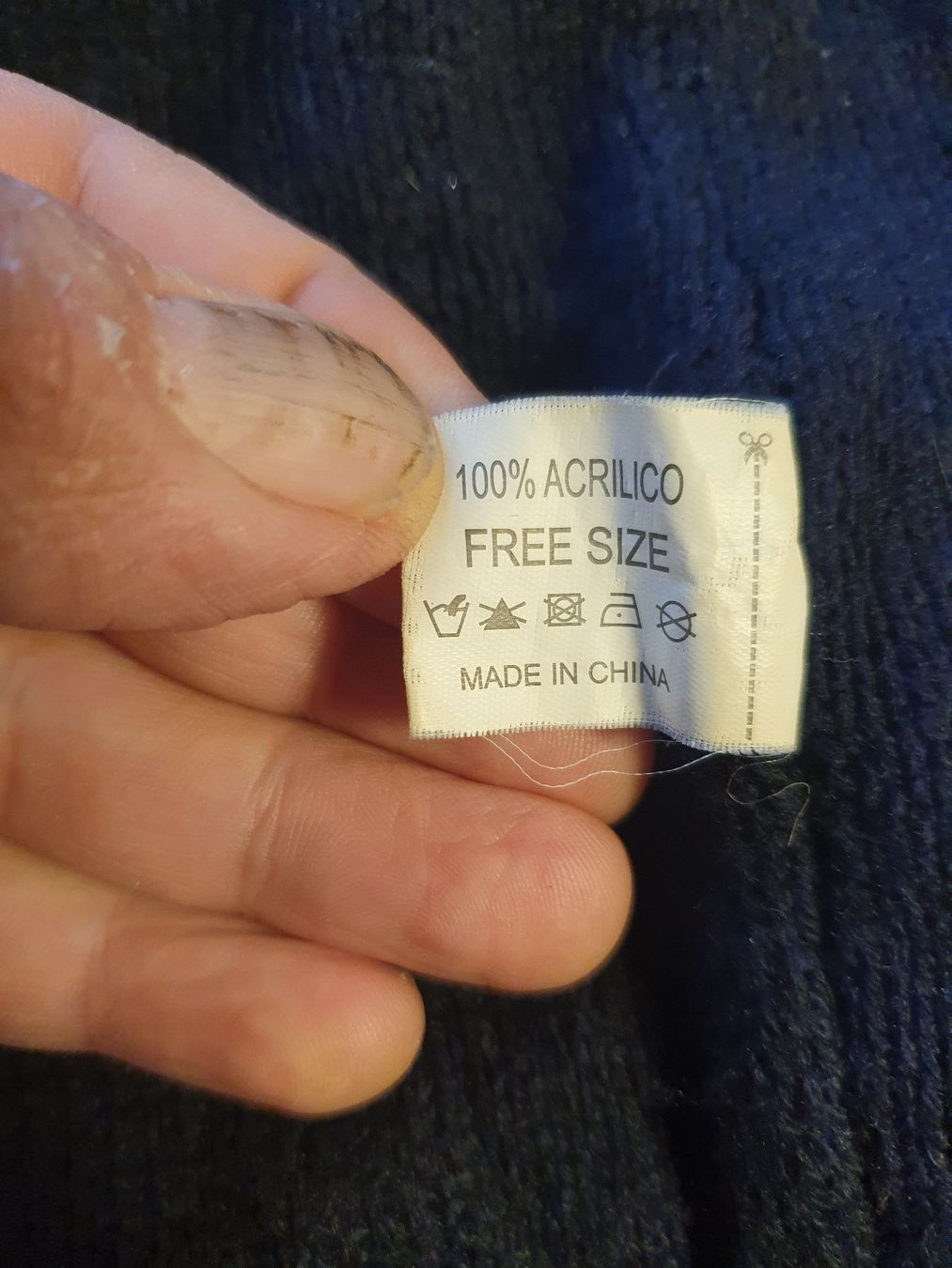 Hüte, Mützen & Caps: Muff 100% Acryl blau – Gebraucht aus Zürich von loosebone 1