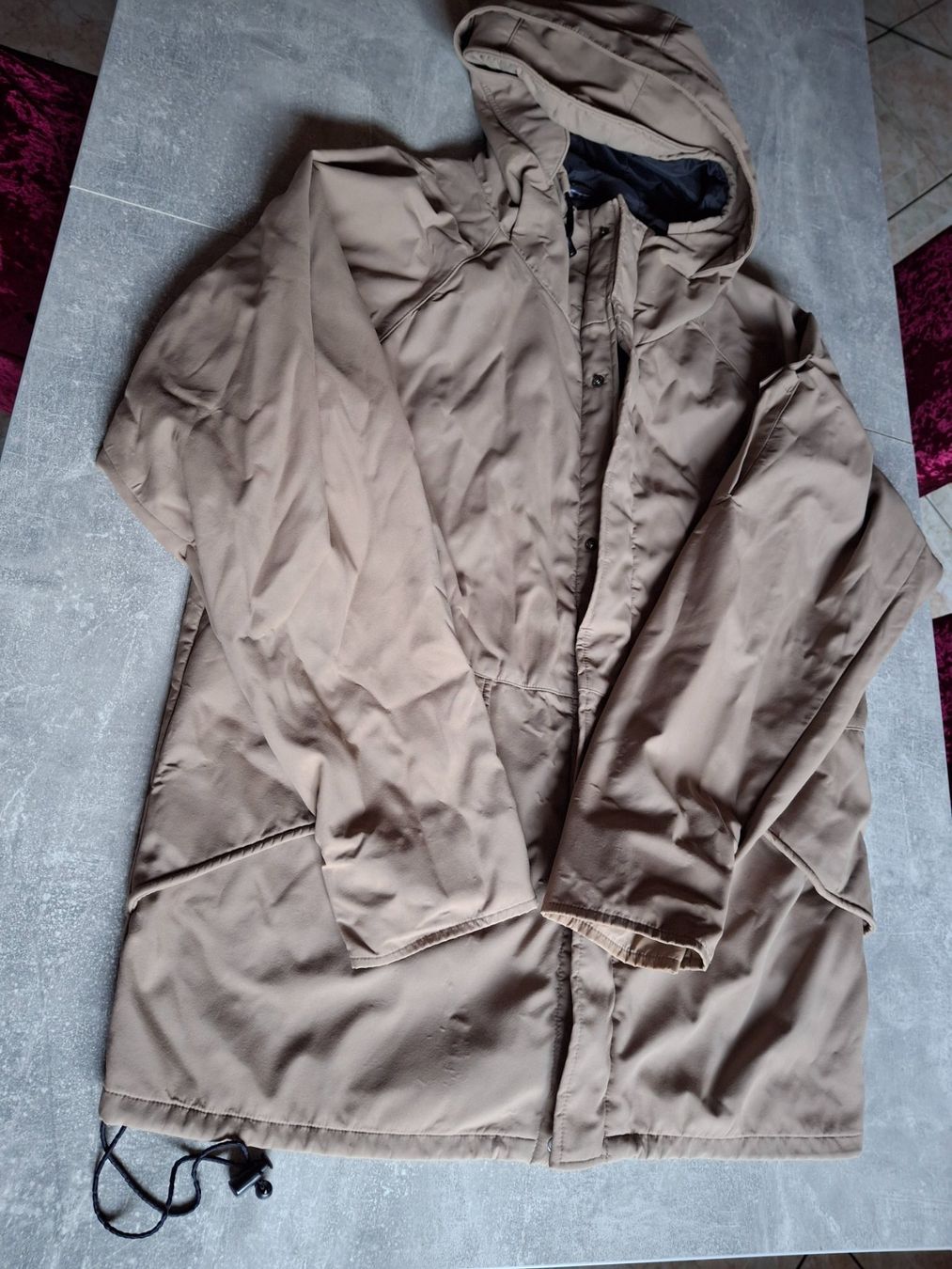 Switcher Jacken: Veste à capuche beige taille L marque Switcher – Gebraucht aus Villiers von san_jn5w