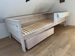 Lifetime Kinderbett 200x90cm mit viel Zubehör gebraucht
