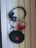 Cuffie Beats Solo 2 nere con cavi rossi e custodia
