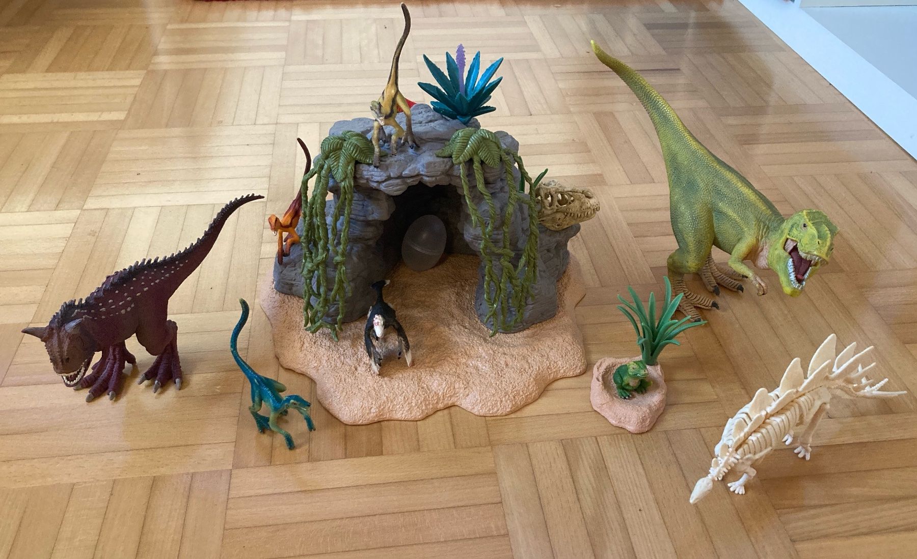 Schleich Spielzeuge: Schleich Dinosaurier Set – Gebraucht aus Arisdorf von Anais_Matter