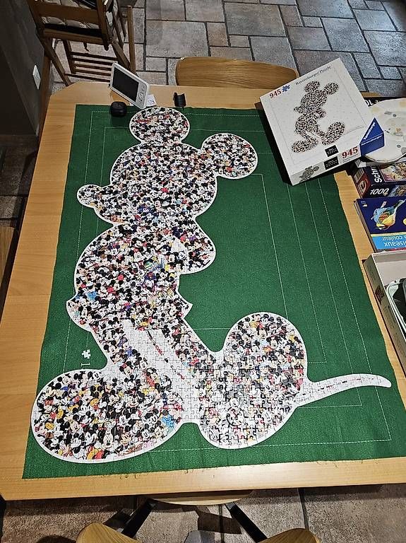 Puzzle: Puzzle Mickey Mouse 945pcs complet – Usato da Payerne venduto da gin_tj8h 3