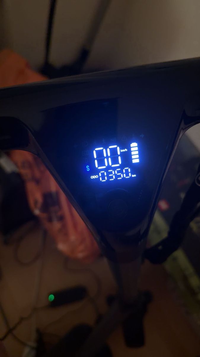Veicoli elettrici: MICRO X30 Longrange E-Scooter  – Usato da Ostermundigen venduto da sve_b2wl 3