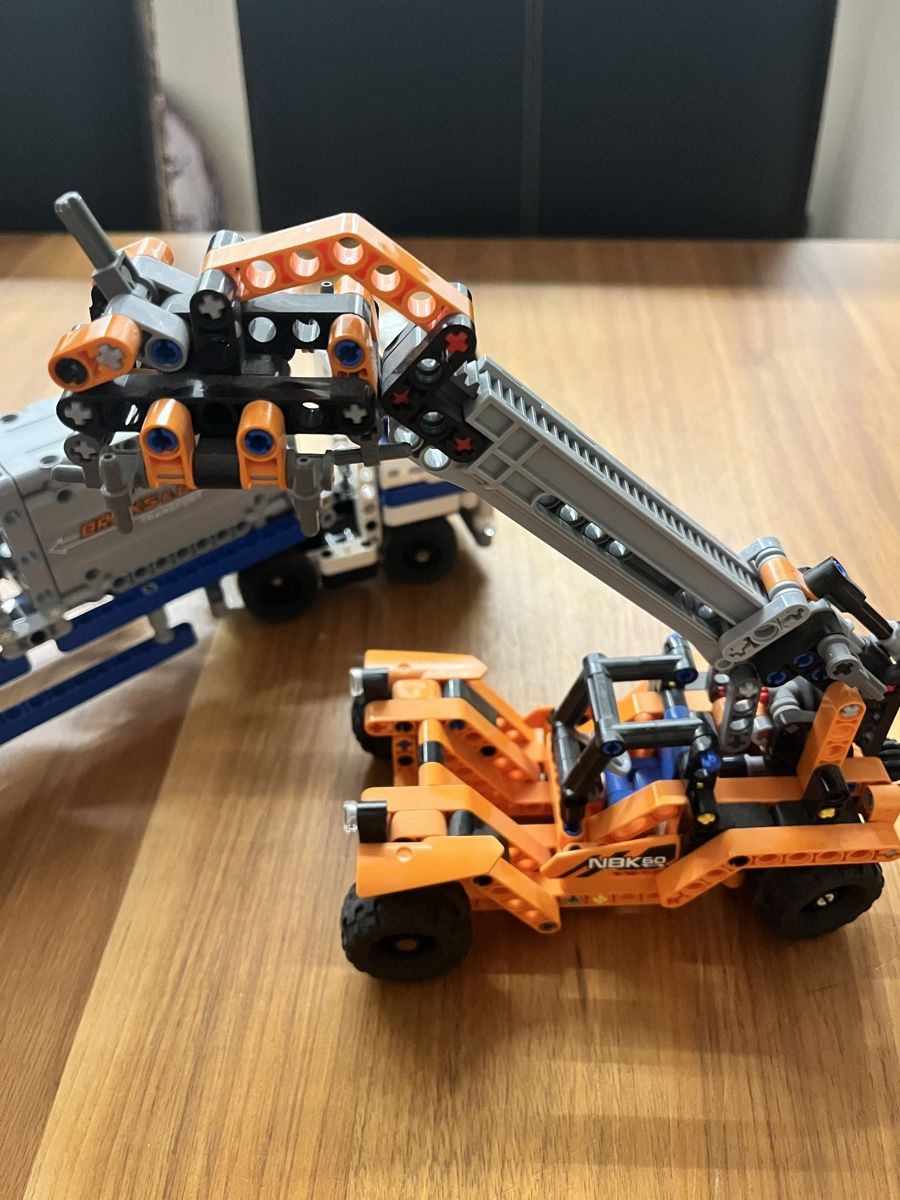 Lego Kit di costruzioni: Lego Technic Container-Transport (42062) – Usato da Eschlikon TG venduto da Wildlifetom 5
