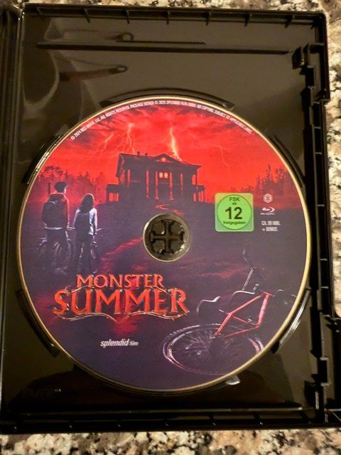 Tutti i DVDs: MONSTER SUMMER *** 4K UHD + BD *** MEL GIBSON ...... – Nuovo (secondo la descrizione) da Wollerau venduto da NERO7000 3