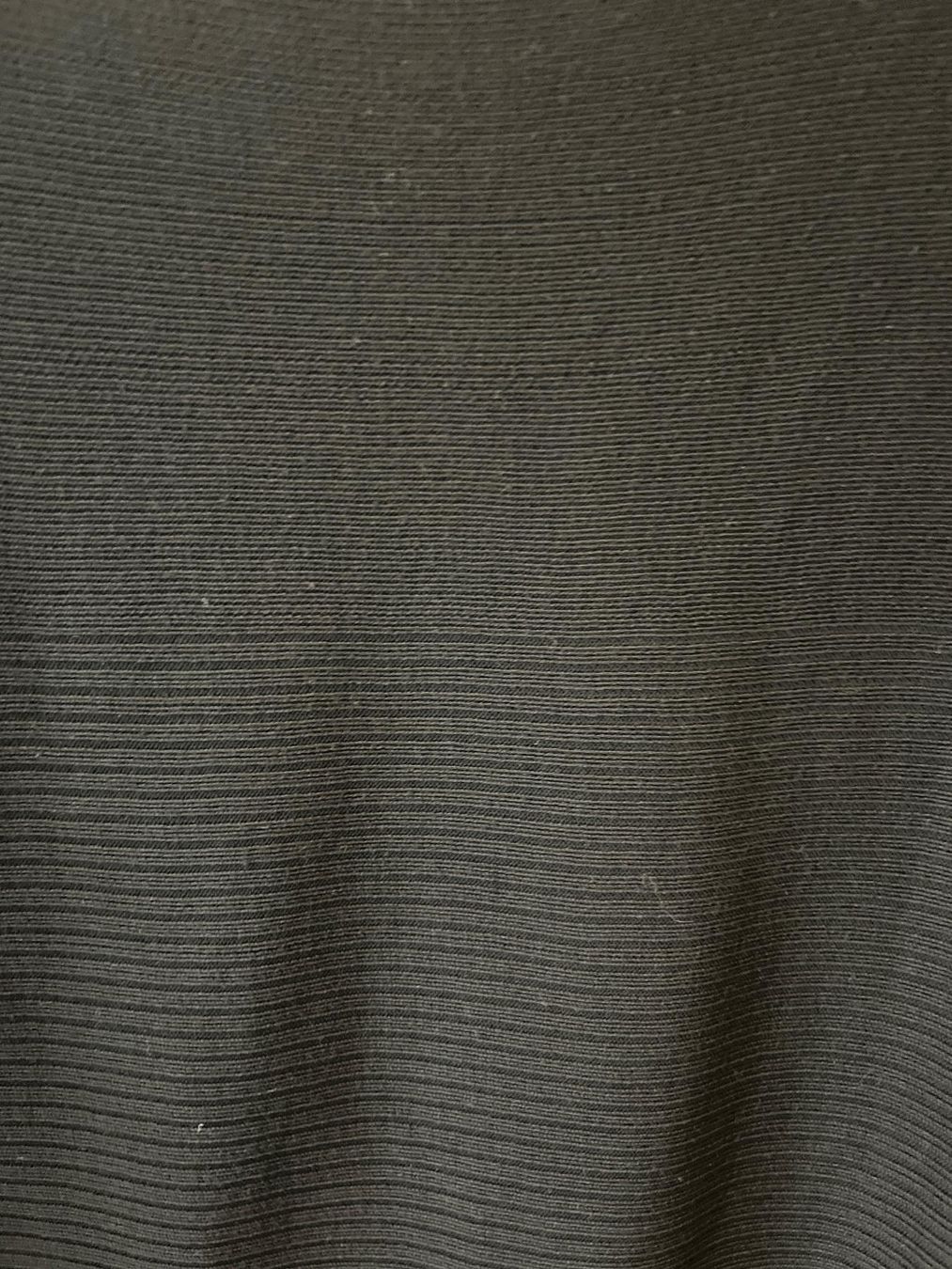 Maglioni & Felpe: schwarzer Strickpullover Feinripp Gr. L – Usato da Küssnacht am Rigi venduto da Monimaus03 1