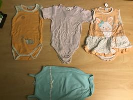 4 Migros Bodys kurz Gr. 86/92👧🏼
