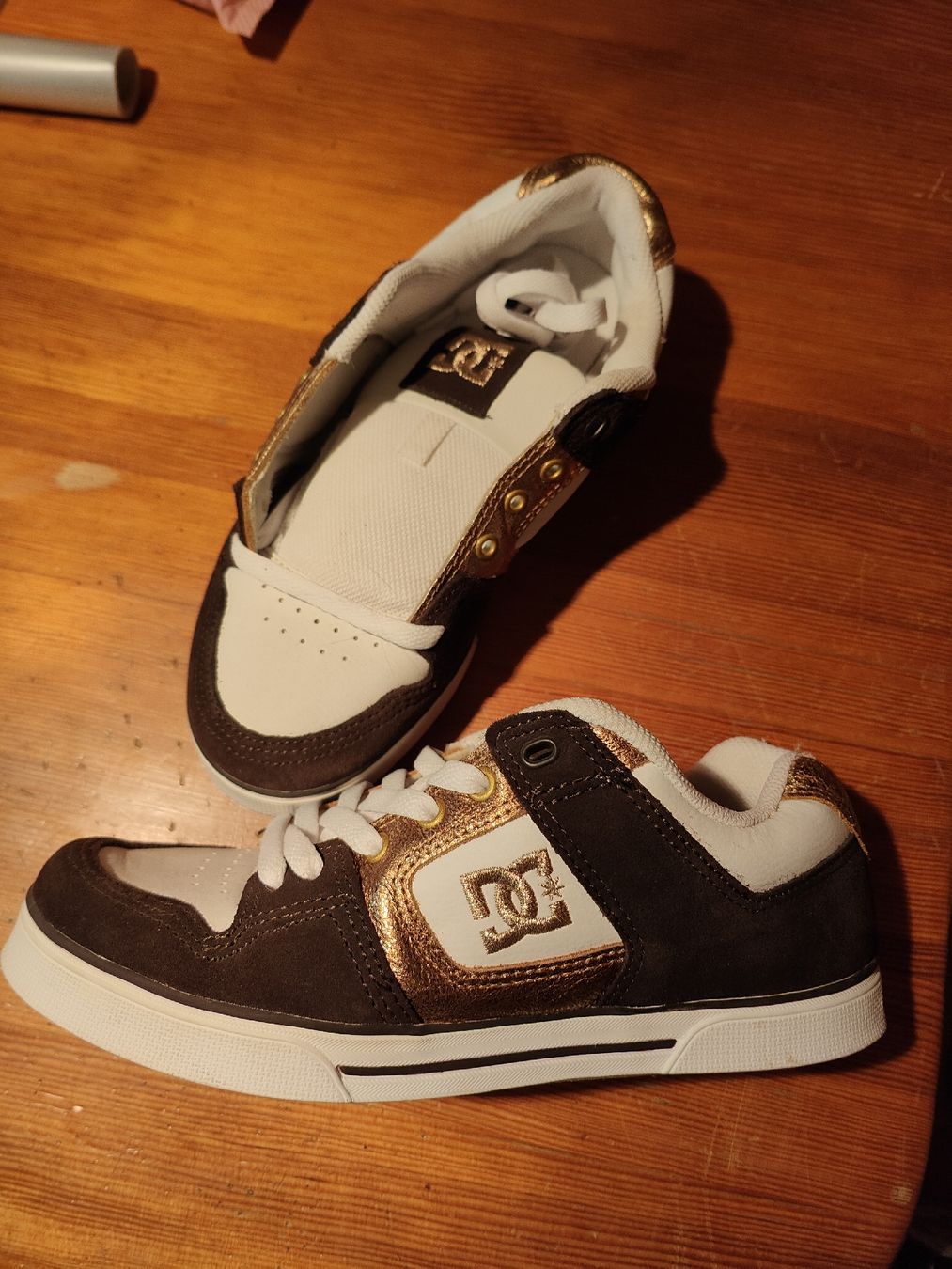 Scarpe da uomo: DC schuhe – Nuovo (secondo la descrizione) da Wald ZH venduto da chlinicaro