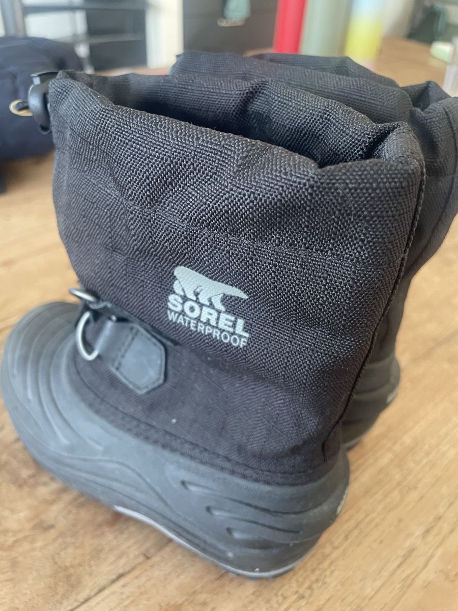 Sorel Schuhe für Jungen: Sorel Winterschuh – Neu (gemäss Beschreibung) aus Heiligenschwendi von Mike73 1