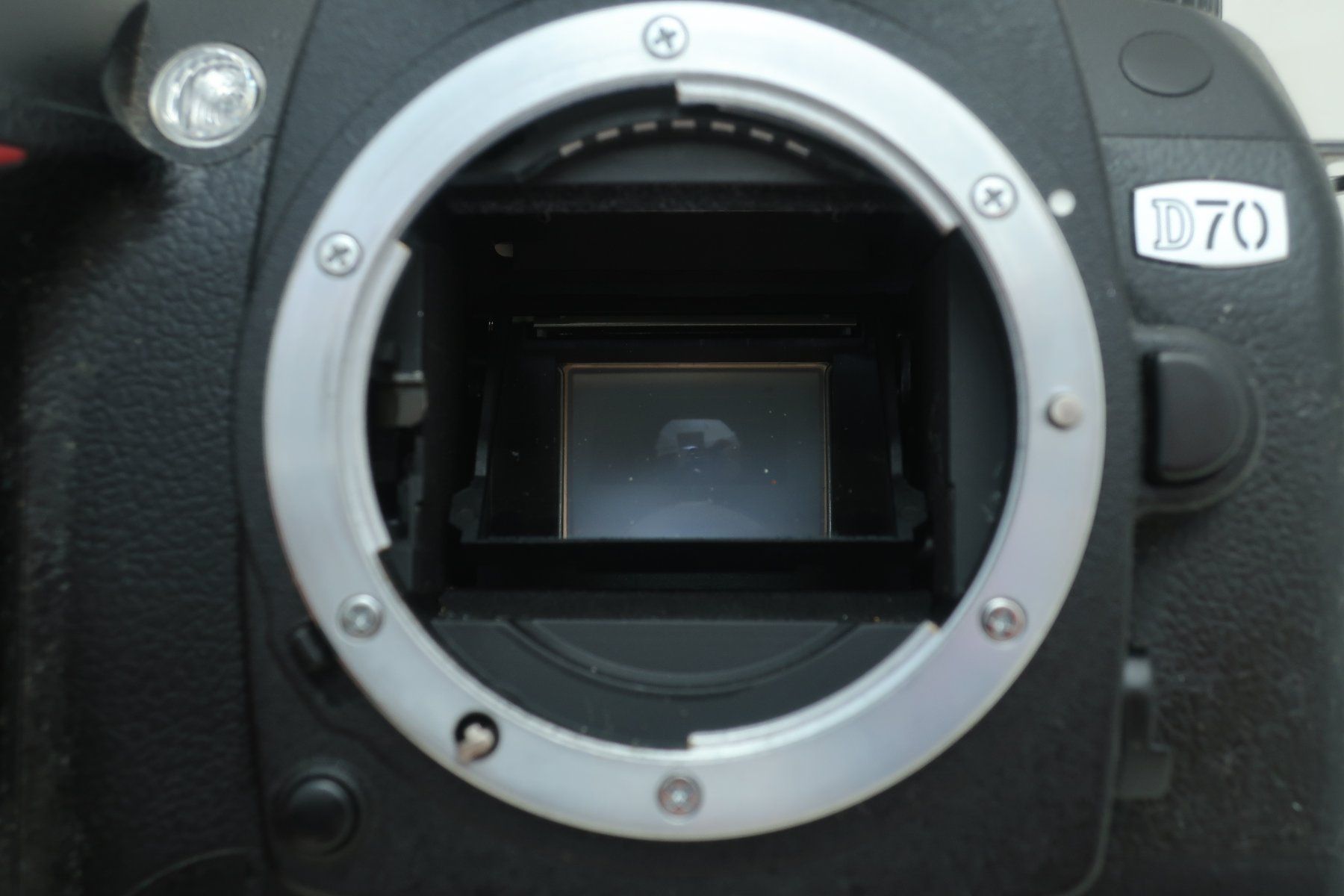Nikon Fotocamera: LETZTE Gelegenheit JETZT, Digital Kamera Nikon D70 DEFEKT – Difettoso da Zürich venduto da dnk_nrd8 7