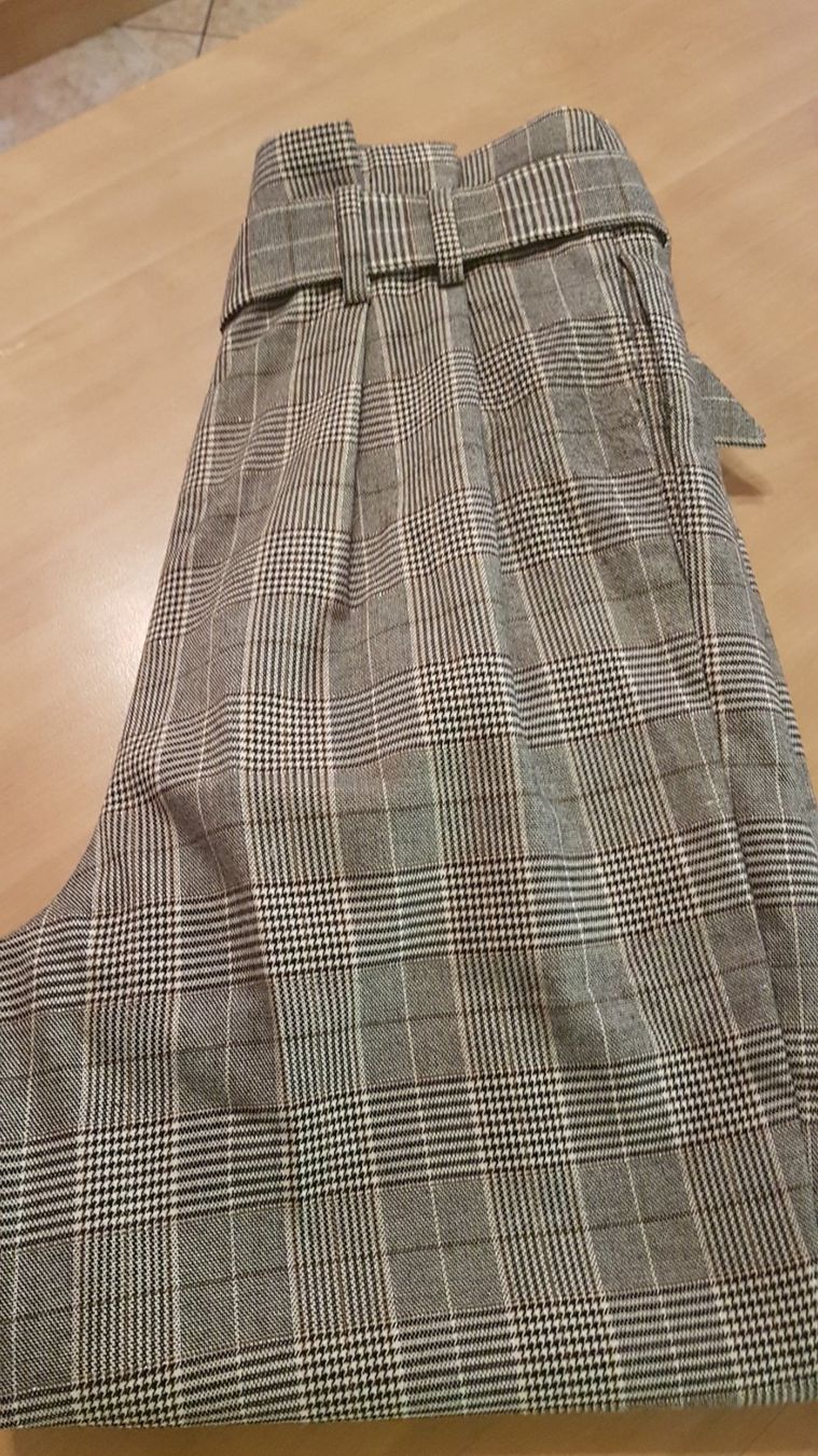 Promod Pantaloni: Pantalon taille 34 marque Promod – Usato da Villiers venduto da san_jn5w 9