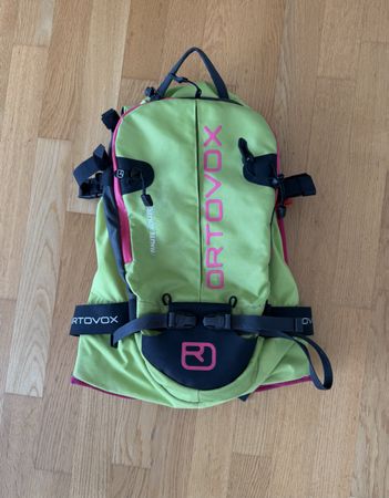 Ortovox Rucksack Haute Route grün rosa guter Zustand