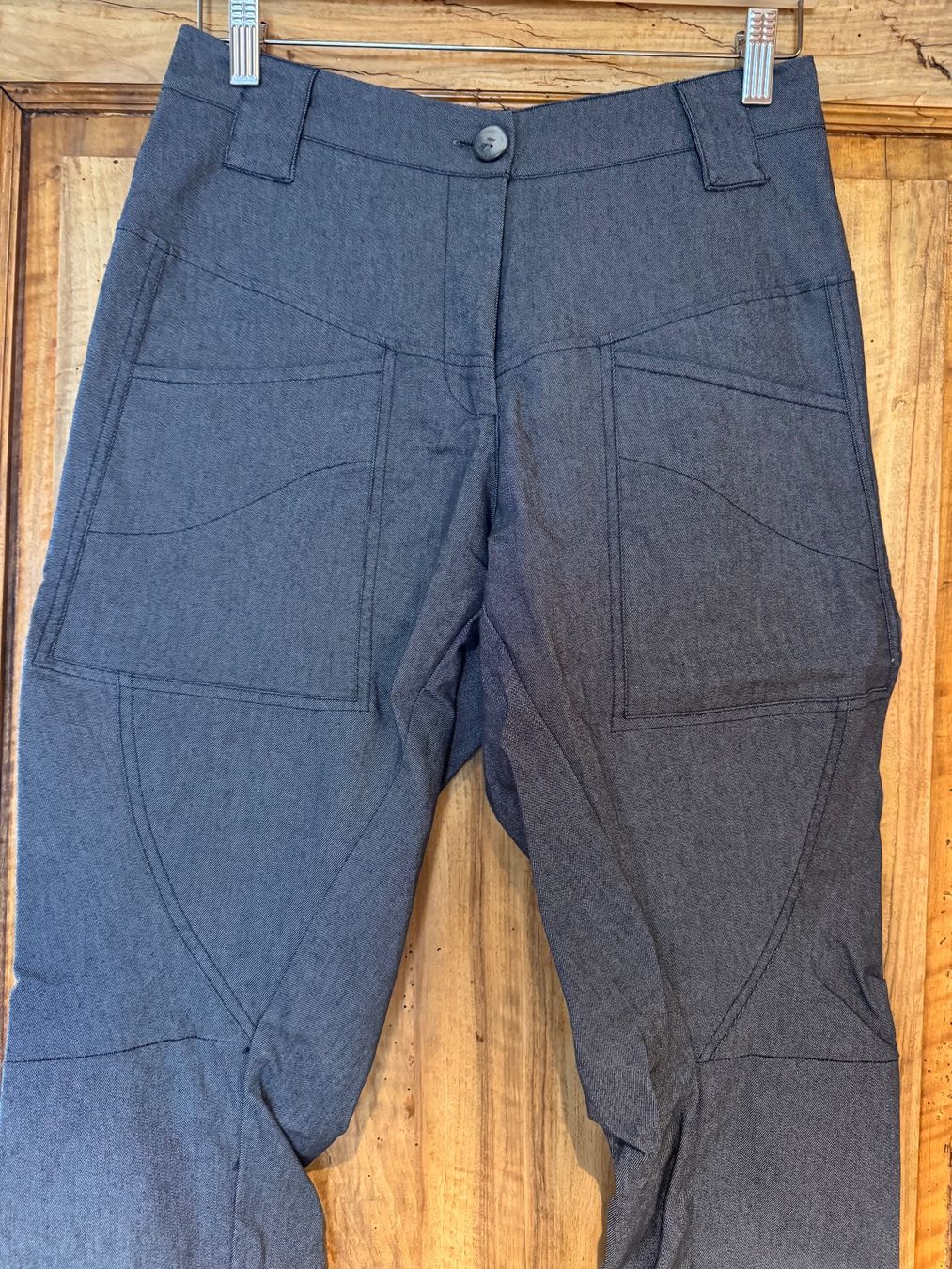 Zeitlos by Luana Pantaloni: Zeitlos Hose XS – Usato da Trüllikon venduto da sukre01 1