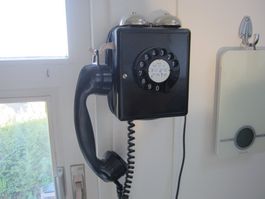 Wandtelefon Baujahr 1964